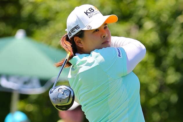 11 JUL 2015: Inbee Park of the Republic of Korea tees off at the par 4 1st hole during the third round of the 2015 U.S. Womens Open played at Lancaster Country Club in Lancaster Pennsylvania. GOLF: JUL 11 LPGA Golf Damen - U.S. Women s Open - Third Round Icon0711155282015 EDITORIAL USE ONLY