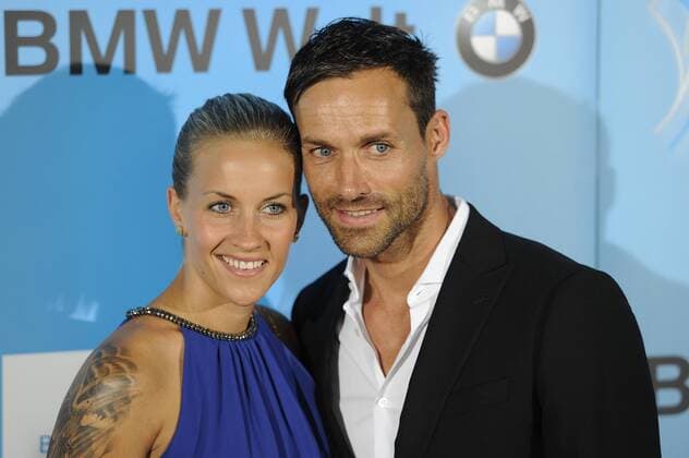 Sven Hannawald (Ex Skispringer ) mit Freundin,Lebensgefaehrtin Melissa THIEM (Fussballerin VFL Wolfsburg). Bayerischer Sportpreis 2015,Roter Teppich,Red Carpet.11.07.2015.