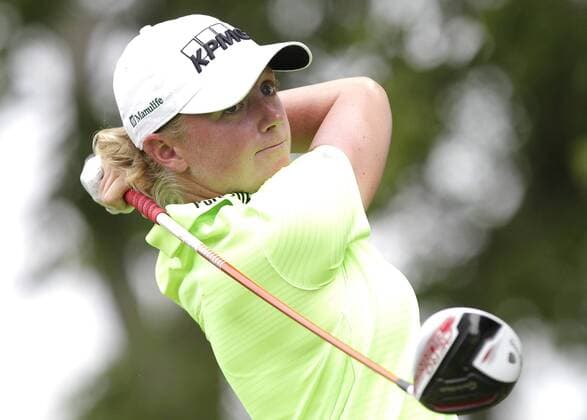 Aktuell Golf, Damen, US Open Stacy Lewis hits her tee shot on the second hole in the final round of the LPGA Golf Damen U.S. Women s Open Championship at Lancaster Country Club in Lancaster, PA on July 12, 2015.  NYP20150712101 JOHNxANGELILLO