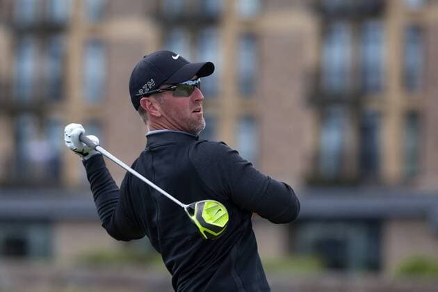 12.07.2015 The Old Course, St Andrews, Fife, Scotland. 2001 Open Champion David Duval hits a wild tee shot on the second hole during practise round for the 144th Open Golf Championship. xDavidxBlunsdenx  ActionPlus11640384