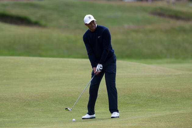12.07.2015 The Old Course, St Andrews, Fife, Scotland Tiger Woods prepares to hit a fairway wood on the 5th fairway during practise round for the 144th Open Golf Championship. xDavidxBlunsdenx  ActionPlus11640397