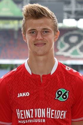 13.07.2015, Hannover Fussball, Fußball, Bundesliga Saison 2015-2016, Hannover 96, HDI Arena, Portrait Sebastian Ernst