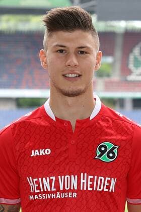 13.07.2015, Hannover Fussball, Fußball, Bundesliga Saison 2015-2016, Hannover 96, HDI Arena, Portrait Vladimir Rankovic