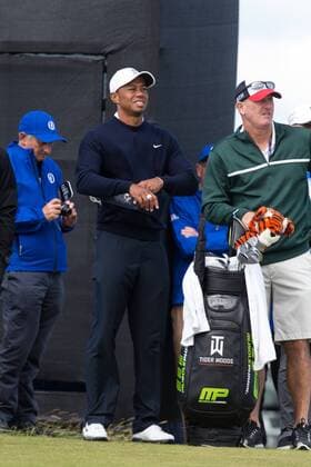 12.07.2015 The Old Course, St Andrews, Fife, Scotland. Practise day 1 for The Open Championship. Tiger Woods on the 12th tee xDavidxBlunsdenx  ActionPlus11640410