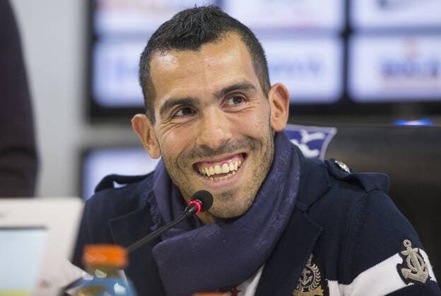 Argentinean soccer player Carlos Tevez reacts at a press conference PK Pressekonferenz during his presentation as player of Boca Juniors in the Alberto J. Armando Stadium in the city of Buenos Aires, capital of Argentina, on July 13, 2015. Martin Zabala) (SP)ARGENTINA-BUENOS AIRES-SOCCER-TEVEZ e MARTINxZABALA 