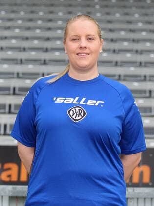 Aktuell Fußball, 3. Liga, VfR Aalen Porträttermin Aalen Physiotherapeut Kathrin Heisig ( VfR Aalen ) VfR Aalen, Portraettermin 2015 2016, Portraet,14.07.2015, Copyright: Langerx xEibner-Pressefoto EP_HLR