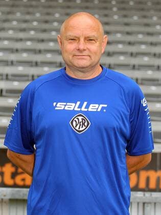 Aktuell Fußball, 3. Liga, VfR Aalen Porträttermin Aalen Masseur Achim Haegele ( VfR Aalen ) VfR Aalen, Portraettermin 2015 2016, Portraet,14.07.2015, Copyright: Langerx xEibner-Pressefoto EP_HLR