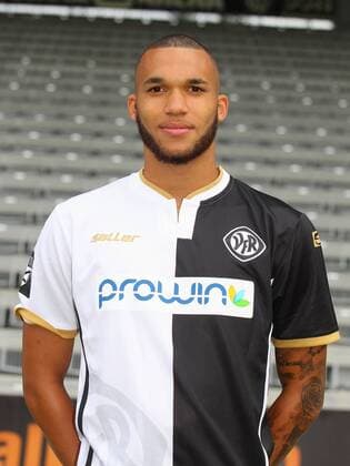 Aktuell Fußball, 3. Liga, VfR Aalen Porträttermin Aalen Dwayn Holter ( VfR Aalen ) VfR Aalen, Portraettermin 2015 2016, Portraet,14.07.2015, Copyright: Langerx xEibner-Pressefoto EP_HLR
