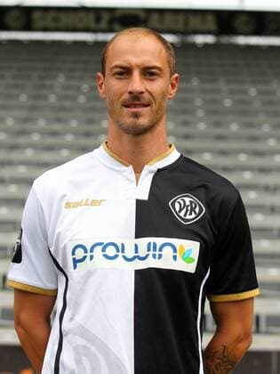 Aktuell Fußball, 3. Liga, VfR Aalen Porträttermin Aalen Matthias Morys ( VfR Aalen ) VfR Aalen, Portraettermin 2015 2016, Portraet,14.07.2015, Copyright: Langerx xEibner-Pressefoto EP_HLR