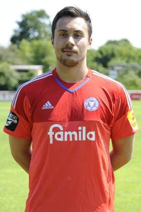 Kiel, 14. Juli 2015 Fußball, Saison 2015 2016, 3. Bundesliga, Offizieller Fototermin Holstein Kiel: Bernd Schipmann (Holstein Kiel, 12)