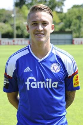 Kiel, 14. Juli 2015 Fußball, Saison 2015 2016, 3. Bundesliga, Offizieller Fototermin Holstein Kiel: Manuel Janzer (Holstein Kiel, 11)