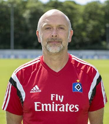 Aktuell Fußball, Porträttermin Hamburger SV Uwe Schellhammer (HSV) 15.07.2015, Hamburg, Mannschaftsfototermin Â