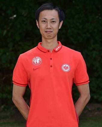 15.07.2015, xjhx, Fussball 1.Bundesliga, Eintracht Frankfurt Portraittermin 2015 2016, v.l. Physiotherapeut Koichi Kurukawa