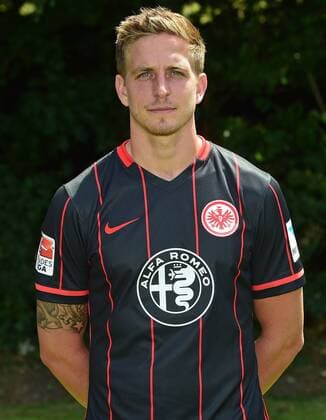15.07.2015, xjhx, Fussball 1.Bundesliga, Eintracht Frankfurt Portraittermin 2015 2016, v.l. Bastian Oczipka (Eintracht Frankfurt)