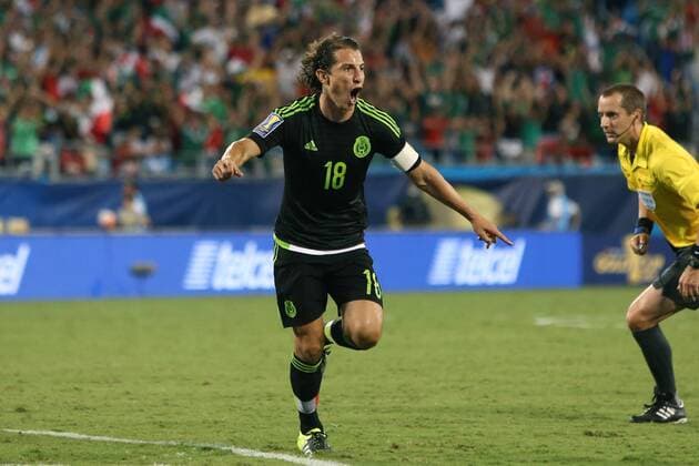 Aktuell Fußball, Gold Cup, Mexiko - Trinidad und Tobago 15 July 2015: Andres Guardado (MEX) reacts to scoring the goal that tied the game 3-3. The Mexico Men s national team Nationalteam played the Trinidad & Tobago Men s National Team at Bank of America Stadium in Charlotte, NC in a 2015 CONCACAF Gold Cup Group C match. The game ended in a 4-4 tie. SOCCER: JUL 15 CONCACAF Gold Cup - Group Stage - Mexico v Trinidad Icon918150715232 EDITORIAL USE ONLY