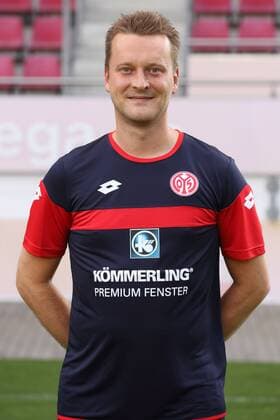 Aktuell Fußball, 3. Liga, Porträttermin 1. FSV Mainz 05 II DARIUS SALBERT 1. FSV MAINZ 05 U23 3.LIGA PORTTRAETTERMIN 2015 16 PORTRAET MAINZ 