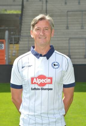 16.07.2015, Fussball, 2. LIGA, Saison 2015 2016, SCHÜCO-ARENA, BIELEFELD DSC ARMINIA BIELEFELD, PORTRAITTERMIN 2015 2016 Efthimios Kompodietas (Co-Trainer Arminia Bielefeld), Portrait, Aktion, Einzelbild, Hoch, Co Trainer, Assistenztrainer