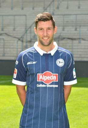 16.07.2015, Fussball, 2. LIGA, Saison 2015 2016, SCHÜCO-ARENA, BIELEFELD DSC ARMINIA BIELEFELD, PORTRAITTERMIN 2015 2016 Stephan Salger (Arminia Bielefeld), Portrait, Aktion, Einzelbild, Hoch