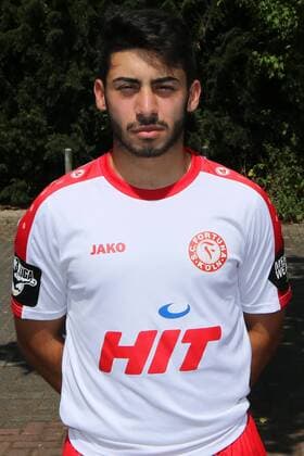 Fototermin des SC Fortuna Köln ( Dritte Liga ) am Donnerstag, 16. Juli 2015, im Südstadion Köln. Burak Mus Fortuna Köln Porträttermin 2015 2016