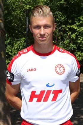 Fototermin des SC Fortuna Köln ( Dritte Liga ) am Donnerstag, 16. Juli 2015, im Südstadion Köln. Michael Kessel Fortuna Köln Porträttermin 2015 2016