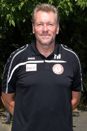 Fototermin des SC Fortuna Köln ( Dritte Liga ) am Donnerstag, 16. Juli 2015, im Südstadion Köln. Torwart-Trainer Michael Hafkemeyer Fortuna Köln Porträttermin 2015 2016