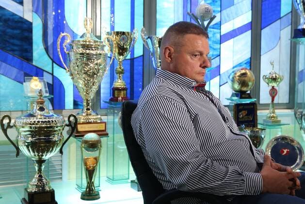 MOSCOW, RUSSIA. JULY 17, 2015. Vladimir Alekno, new head coach of Russia s national men s volleyball team, after a meeting of the presidium of the All Russian Volleyball Federation. Artyom Korotayev TASS  TS007DA2