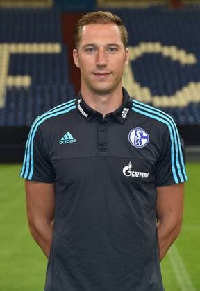 17.07.2015, Fussball, Saison 2015-2016, 1. Bundesliga, Porträttermin 2015 2016, FC Schalke 04, Porträt, , Video-Analyst Tobias Hellwig (FC Schalke 04)