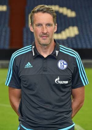 17.07.2015, Fussball, Saison 2015-2016, 1. Bundesliga, Porträttermin 2015 2016, FC Schalke 04, Porträt, , Torwarttrainer Simon Henzler (Schalke 04)