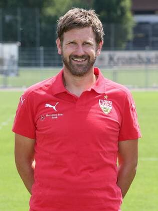 Stuttgart, Fußball 1. Bundesliga VfB Stuttgart Saison 2015 2016 Fototermin: Therapeut Matthias Hahn