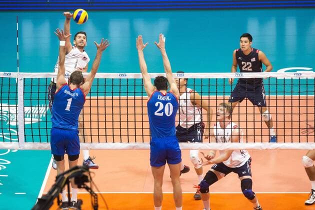 Volei USA x Servia RIO DE JANEIRO, Brazil - 18 07 2015: VOLEI USA X SERBIA - Nikola Kovacevic, Anderson for USA Volleyball x Servia by the semi-final of the World Volleyball League in Maracan?zinho. This game is part of the Rio2016 Olympic test event in Rio de Janeiro (Photo: Celso Pupo FotoArena).  CelsoxPupo