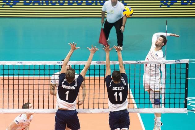 Volei Franca x Polonia RIO DE JANEIRO, Brazil - 18 07 2015: VOLLEYBALL FRANCE X POLAND - Tillie, Nowakowski and Drzyzga France-Poland during the semifinal of the World Volleyball League in Maracan?zinho. This game is part of the Rio2016 Olympic test event in Rio de Janeiro. (Photo: Celso Pupo FotoArena)  CelsoxPupo