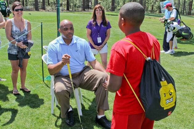 Jul 18, 2015 - South Lake Tahoe, California, U.S. - Using his club for a cane just a couple days away from surgery, NBA Basketball Herren USA star, CHARLES BARKLEY played in the American Century Championship Celebrity golf held at the Edgewood golf course on the shore of South Lake Tahoe. Golf 2015 - American Century Celebrity Championship - ZUMAa07_