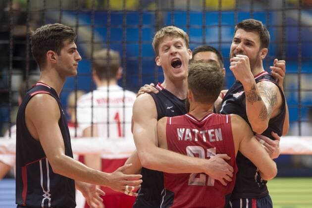 Volei USA x Polonia RIO DE JANEIRO, Brazil - 07 19 2015: VOLLEYBALL USA X POLAND - American Team USA celebrates point during x by Poland to third place at the World Volleyball League in Maracan?zinho Gymnasium. (Photo: Celso Pupo FotoArena)  CelsoxPupo