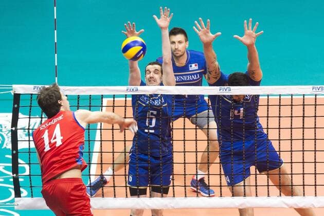 Volei Servia X Franca RIO DE JANEIRO, Brazil - 07 19 2015: VOLLEYBALL SERBIA X FRANCE - Atanasijevic, Toniutti and Le Goff during Servia X France by the end of the World Volleyball League in Maracan?zinho Gymnasium. (Photo: Celso Pupo FotoArena)  CelsoxPupo