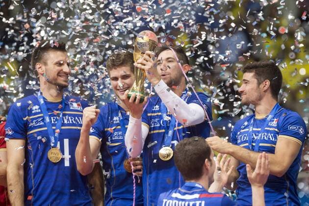 Volei Servia X Franca RIO DE JANEIRO, Brazil - 07 19 2015: VOLLEYBALL SERBIA X FRANCE - Tillie eat glass during Servia X France by the end of the World Volleyball League in Maracan?zinho Gymnasium. (Photo: Celso Pupo FotoArena)  CelsoxPupo