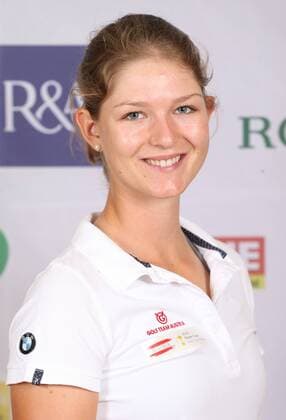 Aktuell Golf Damen, International European Ladies Amateur Championship - Fotoshooting GOLF - IELAC 2015, photo shoot FROHNLEITEN,AUSTRIA,20.JUL.15 - GOLF - EGA, European Golf Association, International European Ladies Amateur Championship, GC Murhof, photo shooting. Image shows Nadine Dreher (AUT). GEPAxpictures xChristianxWalgram