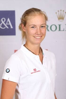 Aktuell Golf Damen, International European Ladies Amateur Championship - Fotoshooting GOLF - IELAC 2015, photo shoot FROHNLEITEN,AUSTRIA,20.JUL.15 - GOLF - EGA, European Golf Association, International European Ladies Amateur Championship, GC Murhof, photo shooting. Image shows Leonie Bettel (AUT). GEPAxpictures xChristianxWalgram