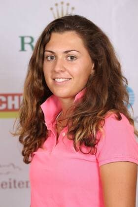 Aktuell Golf Damen, International European Ladies Amateur Championship - Fotoshooting GOLF - IELAC 2015, photo shoot FROHNLEITEN,AUSTRIA,20.JUL.15 - GOLF - EGA, European Golf Association, International European Ladies Amateur Championship, GC Murhof, photo shooting. Image shows Kim Metraux (SUI). GEPAxpictures xChristianxWalgram