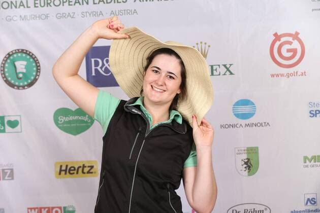 Aktuell Golf Damen, International European Ladies Amateur Championship - Fotoshooting GOLF - IELAC 2015, photo shoot FROHNLEITEN,AUSTRIA,20.JUL.15 - GOLF - EGA, European Golf Association, International European Ladies Amateur Championship, GC Murhof, photo shooting. Image shows Paula Grant (IRL). GEPAxpictures xChristianxWalgram