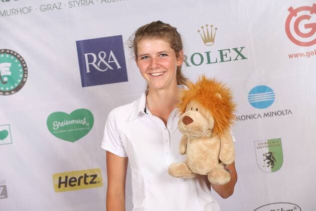Aktuell Golf Damen, International European Ladies Amateur Championship - Fotoshooting GOLF - IELAC 2015, photo shoot FROHNLEITEN,AUSTRIA,20.JUL.15 - GOLF - EGA, European Golf Association, International European Ladies Amateur Championship, GC Murhof, photo shooting. Image shows Kristyna Frydlova (CZE). GEPAxpictures xChristianxWalgram