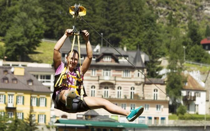 Aktuell Tennis, WTA-Turnier in Gastein: Fotoshooting mit Spielerinnen TENNIS - WTA Tennis Damen Nuernberger Gastein Ladies BAD GASTEIN,AUSTRIA,20.JUL.15 - TENNIS - WTA Tour, Nuernberger Gastein Ladies, photo shooting. Image shows Samantha Stosur (AUS) GEPAxpictures xMatthiasxHauer