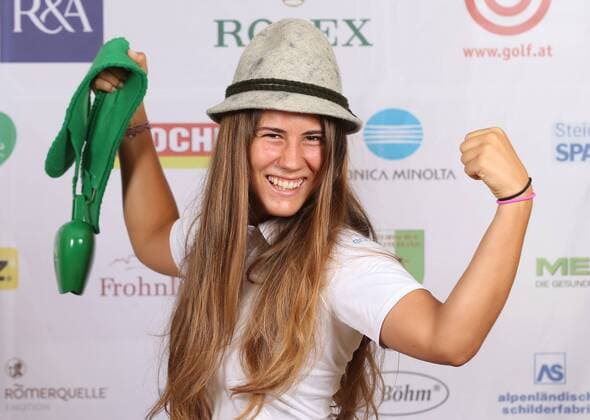 Aktuell Golf Damen, International European Ladies Amateur Championship - Fotoshooting GOLF - IELAC 2015, photo shoot FROHNLEITEN,AUSTRIA,20.JUL.15 - GOLF - EGA, European Golf Association, International European Ladies Amateur Championship, GC Murhof, photo shooting. Image shows Lucrezia Colomotto Rosso (ITA). GEPAxpictures xChristianxWalgram