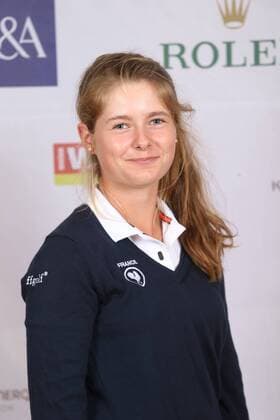 Aktuell Golf Damen, International European Ladies Amateur Championship - Fotoshooting GOLF - IELAC 2015, photo shoot FROHNLEITEN,AUSTRIA,20.JUL.15 - GOLF - EGA, European Golf Association, International European Ladies Amateur Championship, GC Murhof, photo shooting. Image shows Mathilde Claisse (FRA). GEPAxpictures xChristianxWalgram