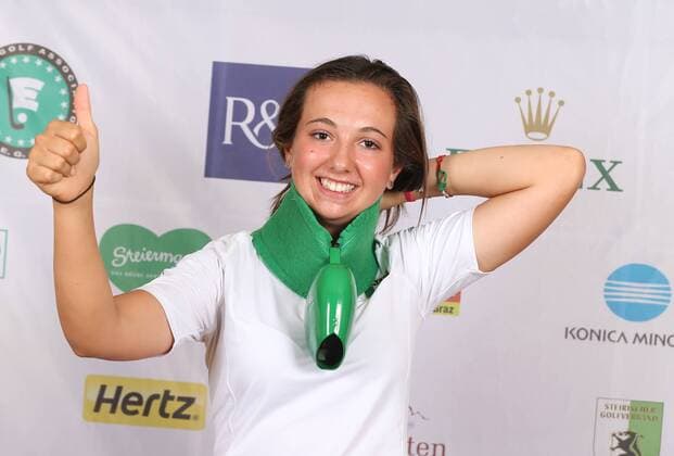 Aktuell Golf Damen, International European Ladies Amateur Championship - Fotoshooting GOLF - IELAC 2015, photo shoot FROHNLEITEN,AUSTRIA,20.JUL.15 - GOLF - EGA, European Golf Association, International European Ladies Amateur Championship, GC Murhof, photo shooting. Image shows Carlotta Ricolfi (ITA). GEPAxpictures xChristianxWalgram