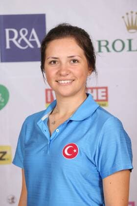 Aktuell Golf Damen, International European Ladies Amateur Championship - Fotoshooting GOLF - IELAC 2015, photo shoot FROHNLEITEN,AUSTRIA,20.JUL.15 - GOLF - EGA, European Golf Association, International European Ladies Amateur Championship, GC Murhof, photo shooting. Image shows Sena Ersoy (TUR). GEPAxpictures xChristianxWalgram