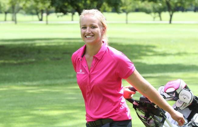 Aktuell Golf Damen, International European Ladies Amateur Championship - Fotoshooting GOLF - IELAC 2015 FROHNLEITEN,AUSTRIA,20.JUL.15 - GOLF - EGA, European Golf Association, International European Ladies Amateur Championship, GC Murhof, practice day. Image shows Ann-Kathrin Maier (AUT). GEPAxpictures xAndreasxPranter