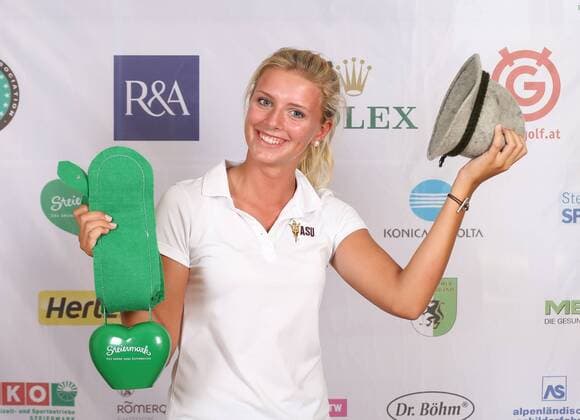Aktuell Golf Damen, International European Ladies Amateur Championship - Fotoshooting GOLF - IELAC 2015, photo shoot FROHNLEITEN,AUSTRIA,20.JUL.15 - GOLF - EGA, European Golf Association, International European Ladies Amateur Championship, GC Murhof, photo shooting. Image shows Sophia Zeeb (GER). GEPAxpictures xChristianxWalgram