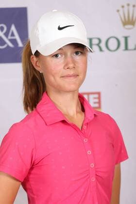 Aktuell Golf Damen, International European Ladies Amateur Championship - Fotoshooting GOLF - IELAC 2015, photo shoot FROHNLEITEN,AUSTRIA,20.JUL.15 - GOLF - EGA, European Golf Association, International European Ladies Amateur Championship, GC Murhof, photo shooting. Image shows Emelie Alpe (SWE). GEPAxpictures xChristianxWalgram