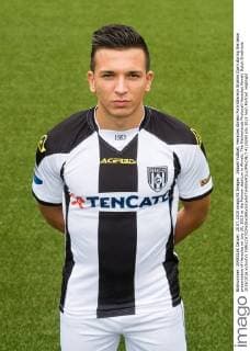 Aktuell Fußball, Heracles Almelo Porträttermin Brahim Darri during the team presentation of Heracles on July 20, 2015 at the Polman stadium in Almelo, The Netherlands Photocall Heracles Almelo Dutch Eredivisie 2015 2016 xVIxxIVx 4118293