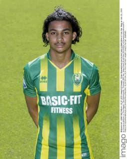 Dylan Nieuwenhuijs during the team presentation of Ado Den Haag on July 21, 2015 at Kyocera stadium in The Hague, The Netherlands. Photocall ADO den Haag Dutch Eredivisie 2015 2016 xVIxLaurensxLindhoutxIVx 4119790